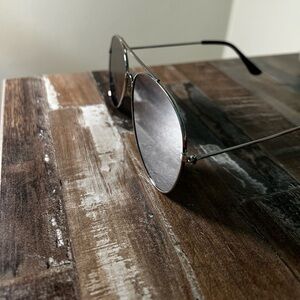 Mirrored Aviator Sunglasses